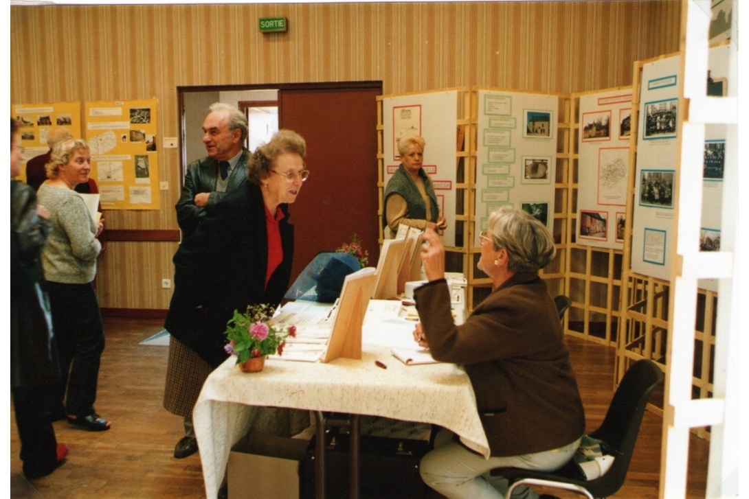 Cahier n° 20 - Grazay : chaque sortie de cahier s'accompagne d'une expo