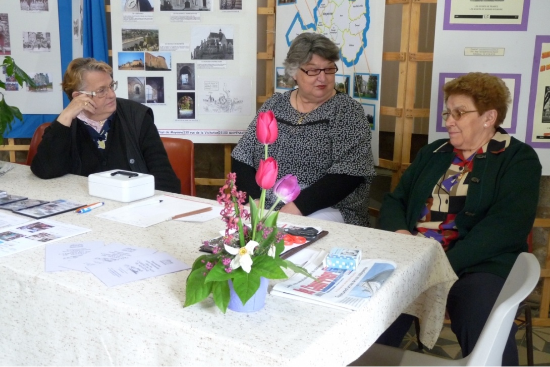 Cahier n° 32, Scouts et Guides de France et d'Europe - Accueil des visiteurs