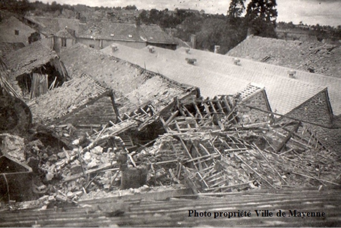 Bombardement de Mayenne - Imprimerie Jouve