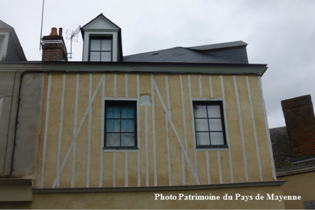 Colombages à Mayenne - rue Jules Ferry