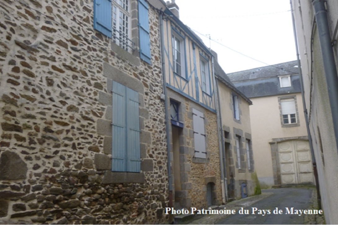 Colombages à Mayenne - rue Guyard de la Fosse