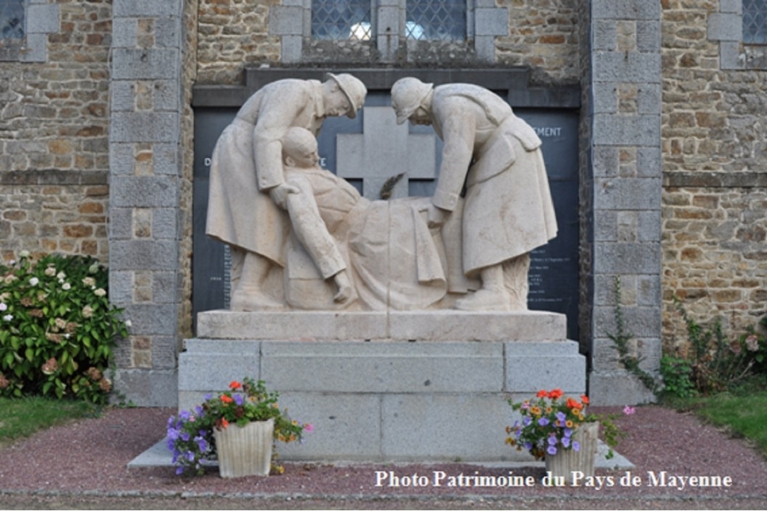 Saint-Germain-d'Anxure - Monument aux morts