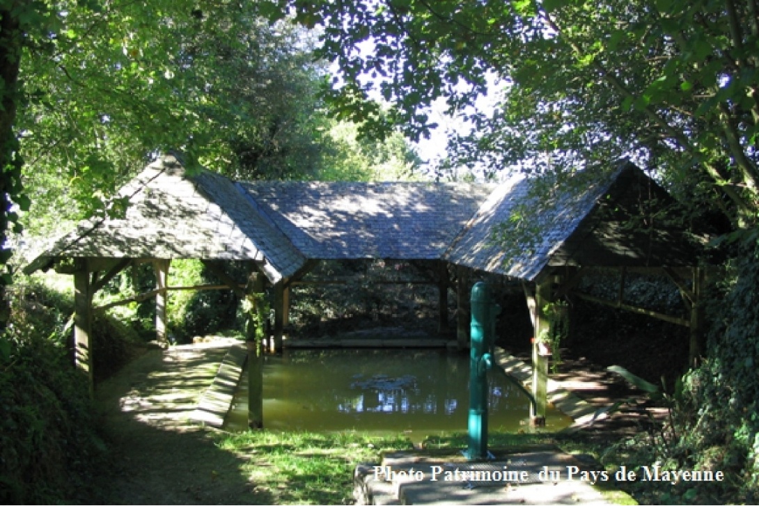 Grazay - Lavoir de la Mère-Dieu (2003)